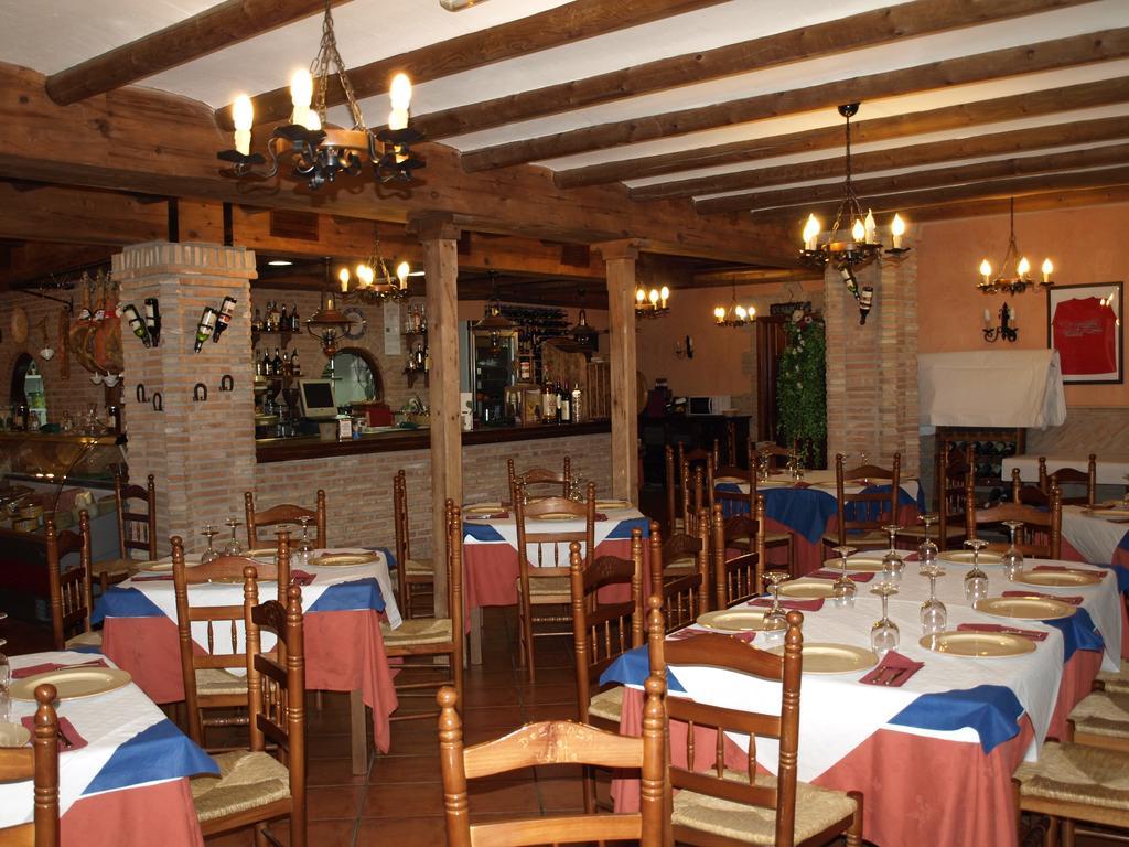 La Despensa Del Valle Restábal المظهر الخارجي الصورة